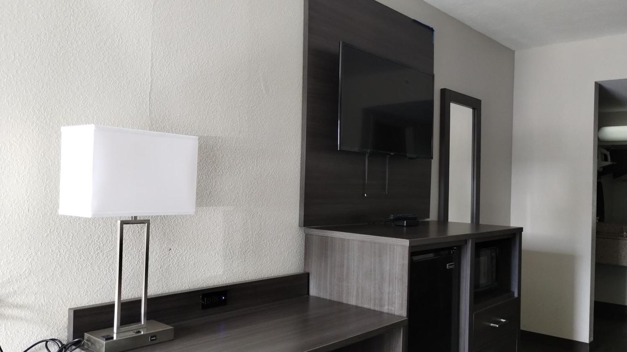 Super 8 Motel By Wyndham Near Fort Lauderdale Arpt Dania Beach Zewnętrze zdjęcie