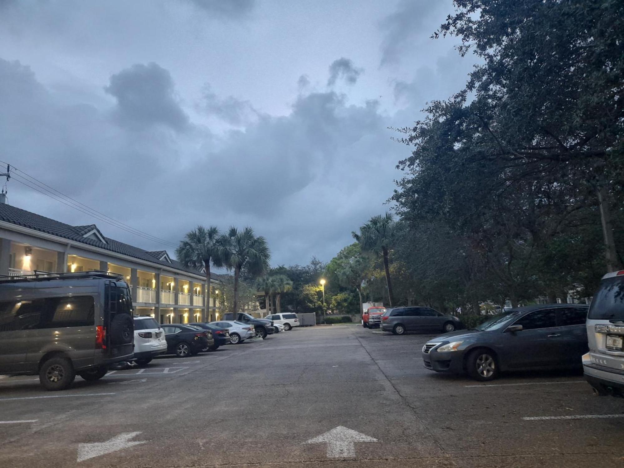 Super 8 Motel By Wyndham Near Fort Lauderdale Arpt Dania Beach Zewnętrze zdjęcie