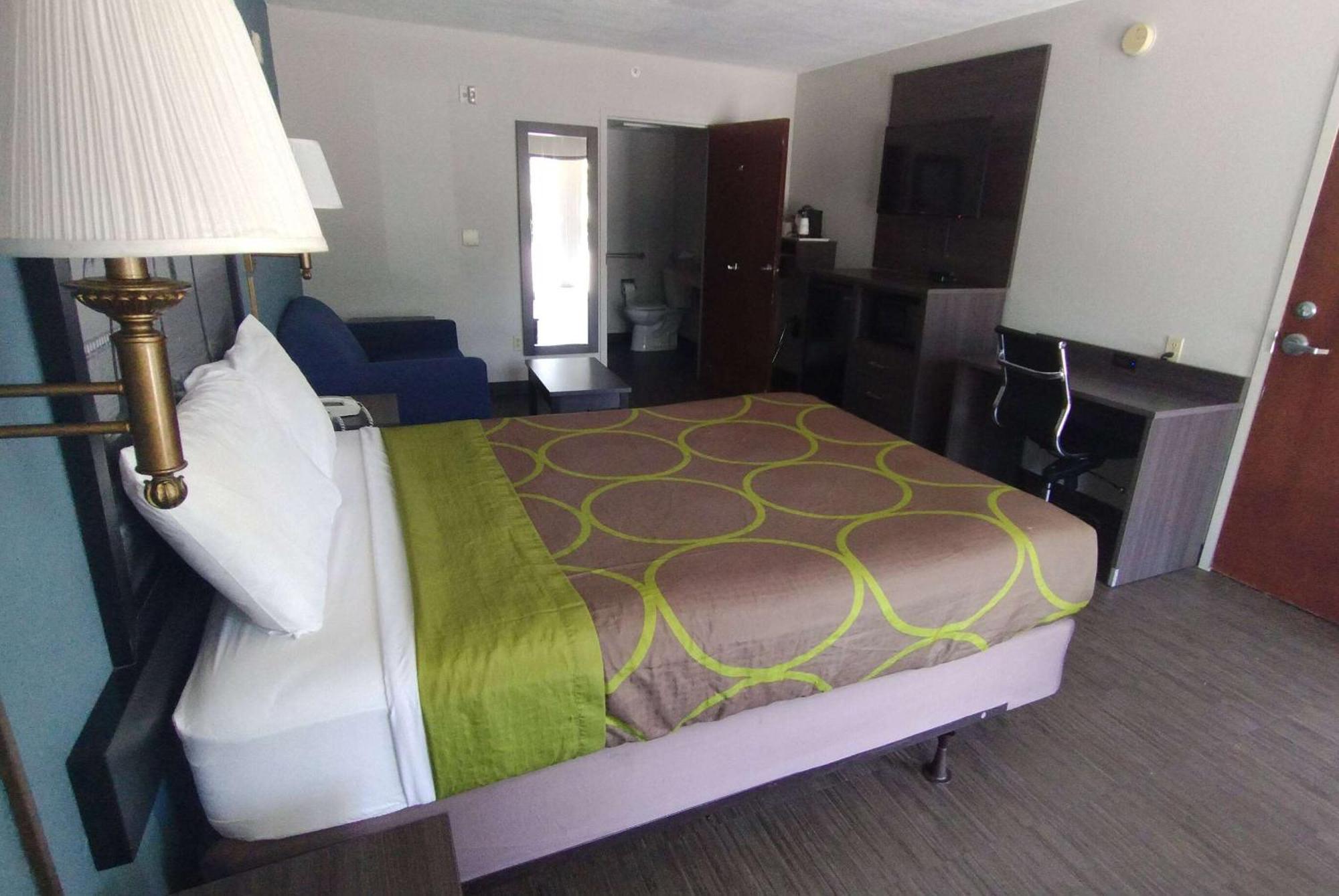 Super 8 Motel By Wyndham Near Fort Lauderdale Arpt Dania Beach Zewnętrze zdjęcie